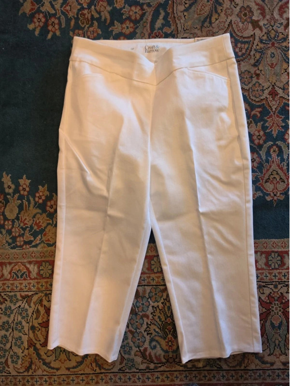 NWT Croft & Barrow Effortless Pull On Capri Pants White Size 10 Petite